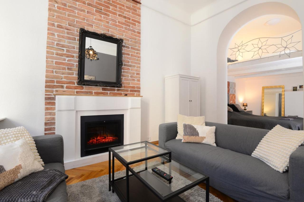 Your Place Apartman Budapest Bagian luar foto